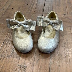 Naturino metallic gold bow Mary Jane flats